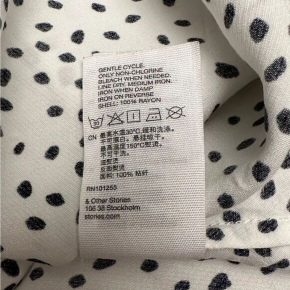 & OTHER STORIES Top Womens US Size 10 Viscose Blouse White Black Stockholm - Picture 12 of 12